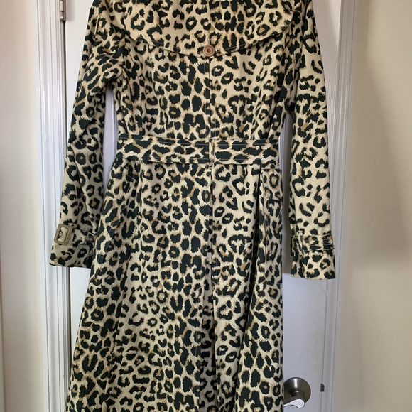 Like new animal print trench coat by Style Portfolio(Nordstrom) size M - Picture 7 of 10